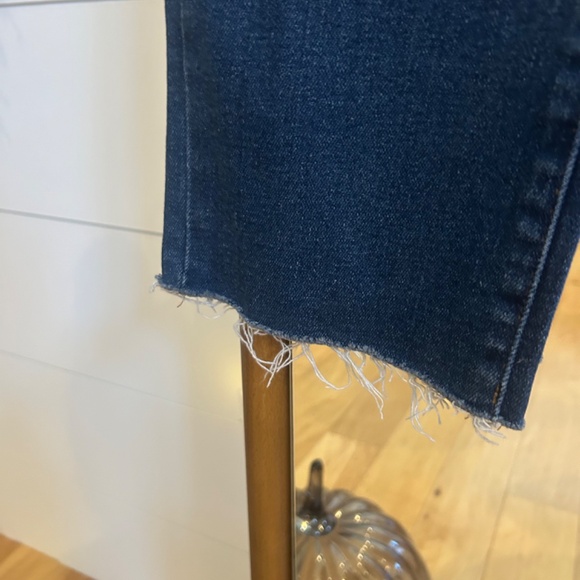 Good American Good Legs Straight Denim Jeans Size 6/28 NWT - Picture 3 of 6